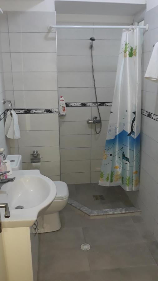 Odise'S Suite Korce Exterior photo